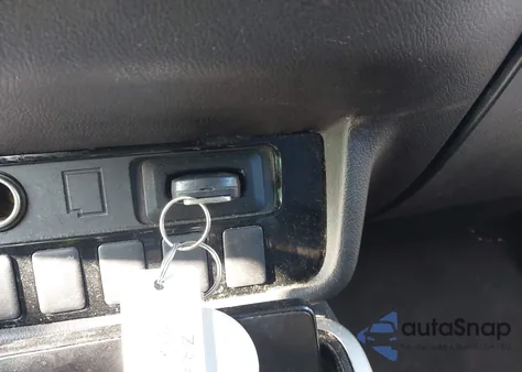 2018 Mitsubishi Outlander Se z USA, uszkodzony, nr VIN JA4AD3A34JZ004711